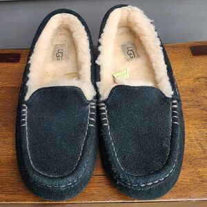 UGG Black Ansley Suede Shearling Slippers size 7